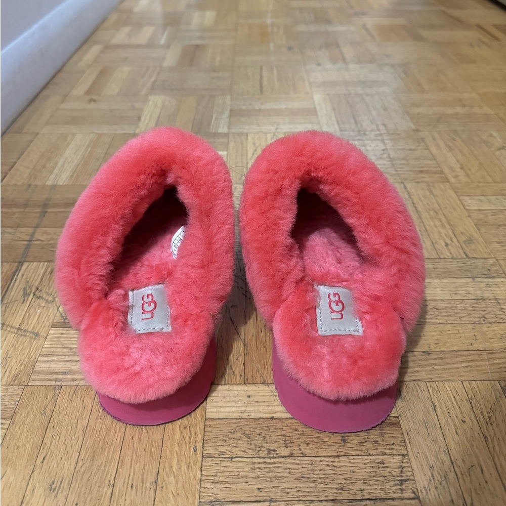 UGG Women's Coral Pink Fluffy Slippers - Picture 2 of 2
